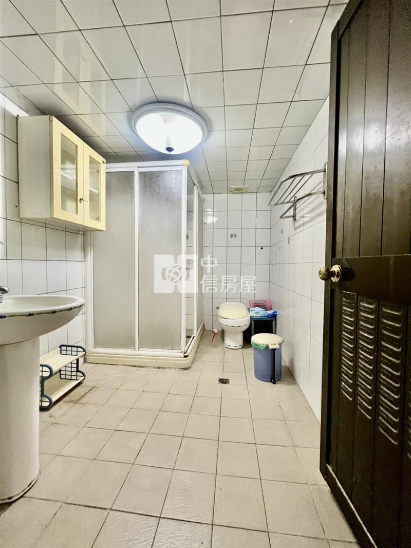 配天宮超吸金黃金店住房屋室內格局與周邊環境