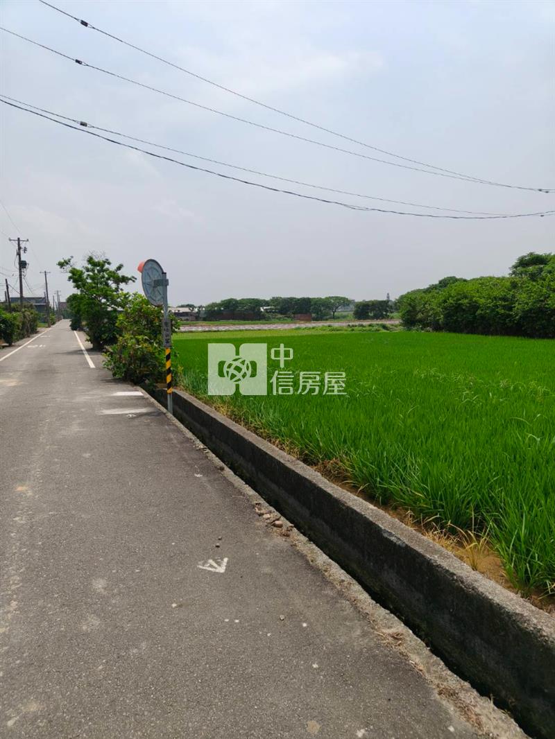 新屋◎低總價｜三民路農地｜雙面臨路房屋室內格局與周邊環境