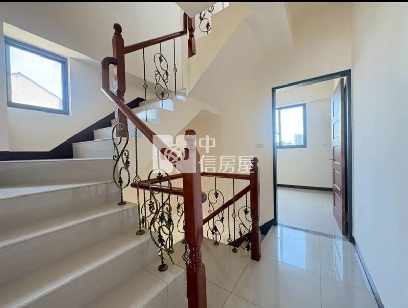 大園高誠君璽/全新孝親房大空間透天房屋室內格局與周邊環境