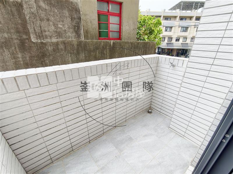 新豐山閤院全新美透天房屋室內格局與周邊環境