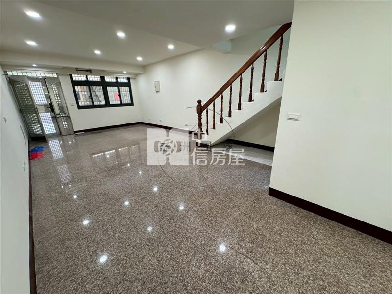 觀音近好市多整新4樓透天房屋室內格局與周邊環境