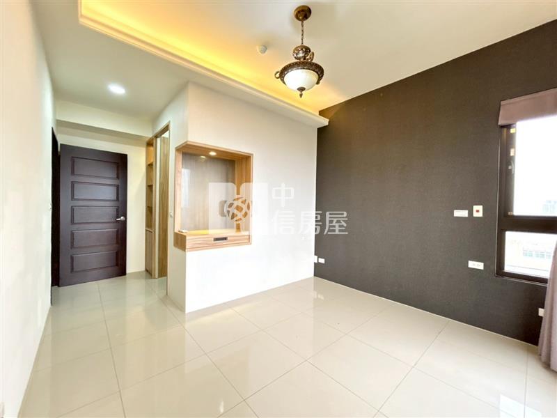 慶賀天闊．景觀3+1房雙車｜大溪交流道．仁和國中房屋室內格局與周邊環境