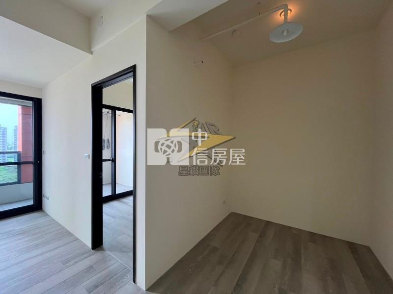 【星鑽】客運園區璟都未來全新雙衛浴2+1房車房屋室內格局與周邊環境