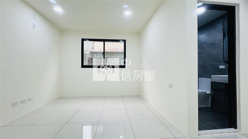 鑫聖中信-高榮國小全新整理透天房屋室內格局與周邊環境