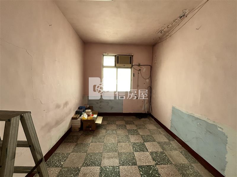 平鎮忠貞國小旁大坪數三房寓房屋室內格局與周邊環境