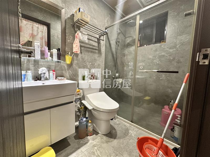 專~幼獅工業區旁5年屋美3房房屋室內格局與周邊環境
