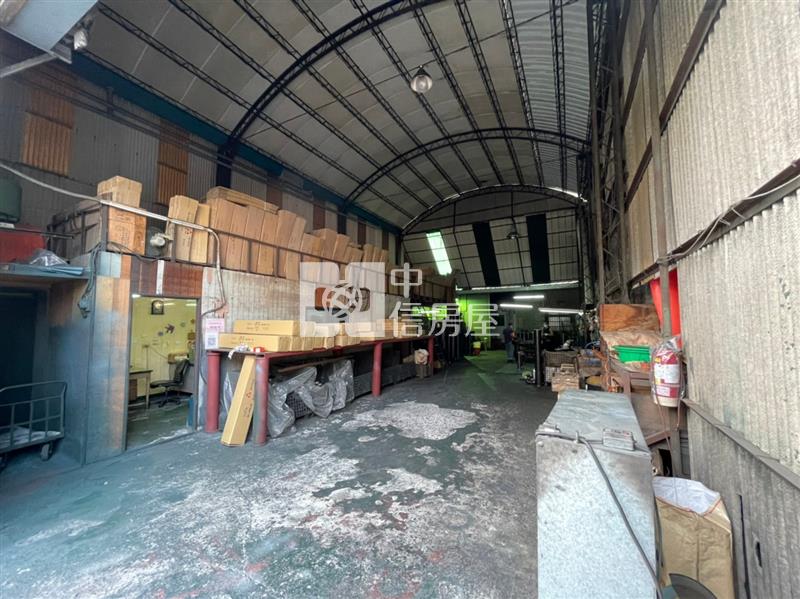 大里大興街活路8米大面寬廠房房屋室內格局與周邊環境