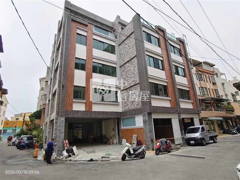 員林國小大面寬電梯別墅房屋室內格局與周邊環境