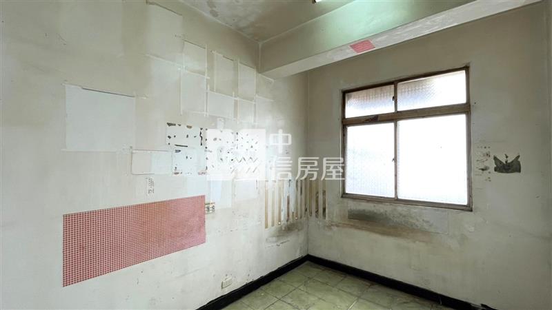南區超低總價5+6頂加房屋室內格局與周邊環境