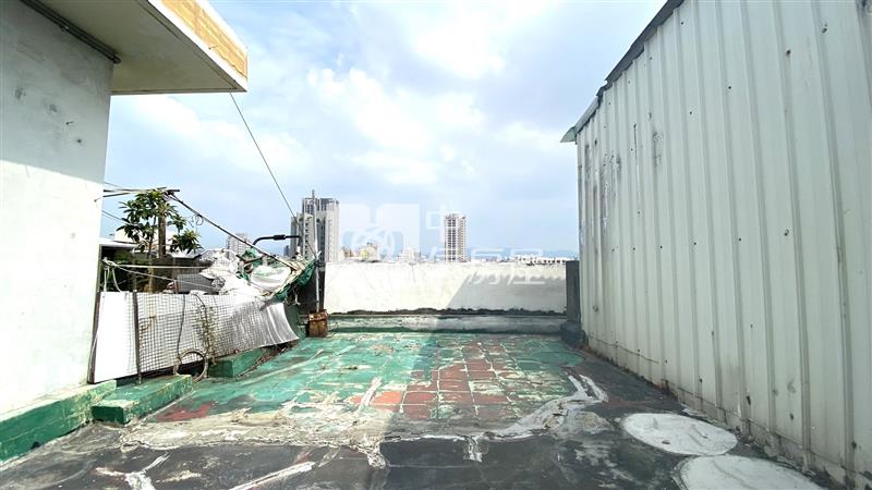 南區超低總價5+6頂加房屋室內格局與周邊環境