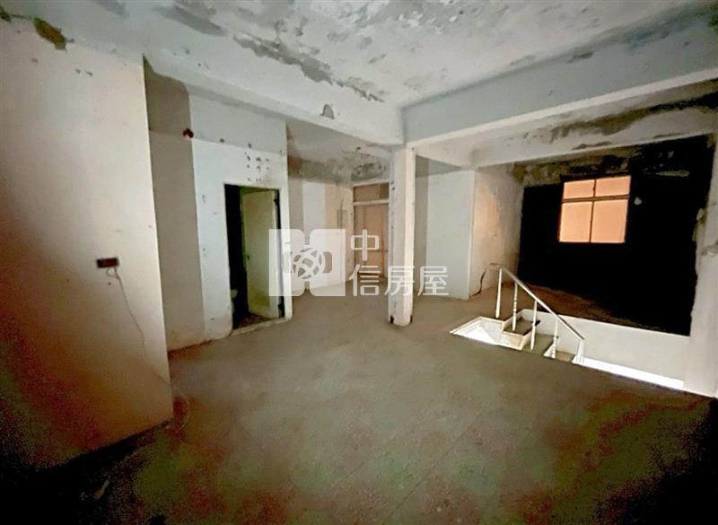 龍潭普普風透天房屋室內格局與周邊環境