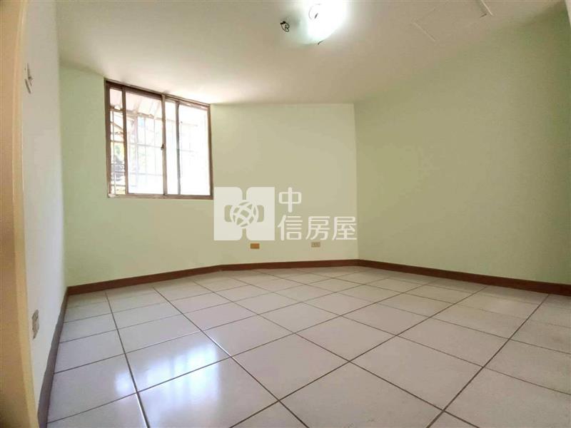 ●深澳坑路明亮樓中樓房屋室內格局與周邊環境