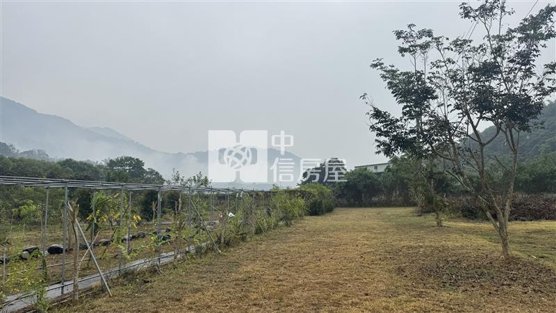 屏東土地《高樹山間雲霧一畝田》房屋室內格局與周邊環境