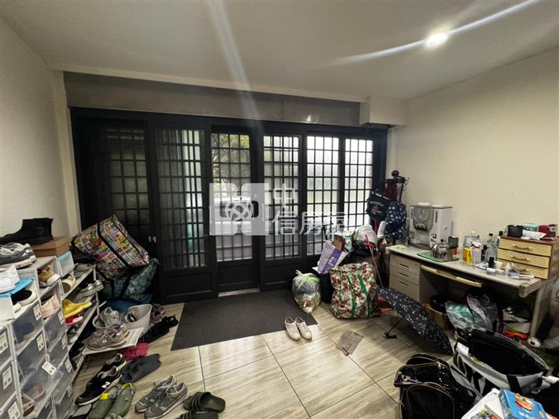 平鎮透天 公園第一排房屋室內格局與周邊環境