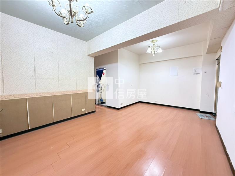 台北大國前區稀有兩房房屋室內格局與周邊環境