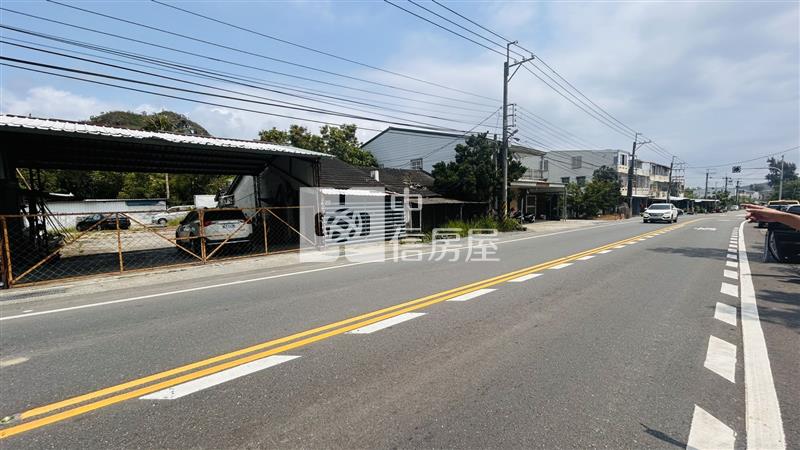 C1-67市郊大坪數建地有屋(專任)房屋室內格局與周邊環境