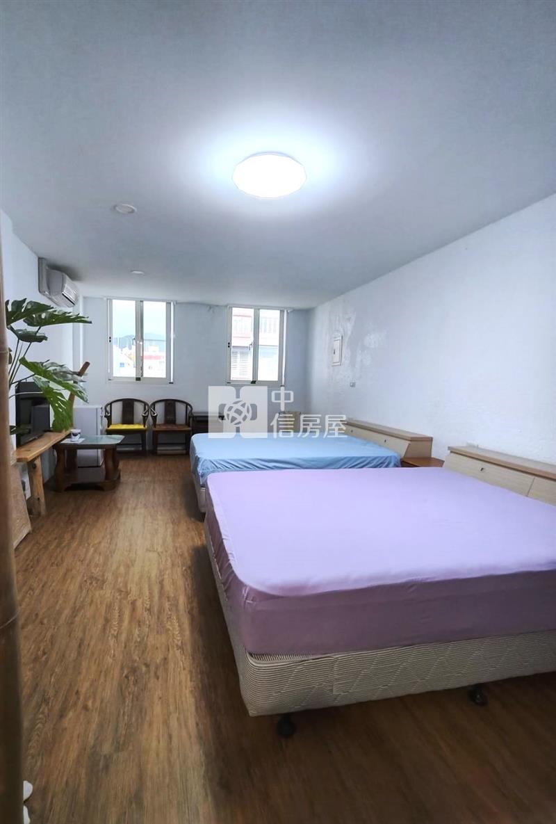 B4-4成功賺錢金店住房屋室內格局與周邊環境