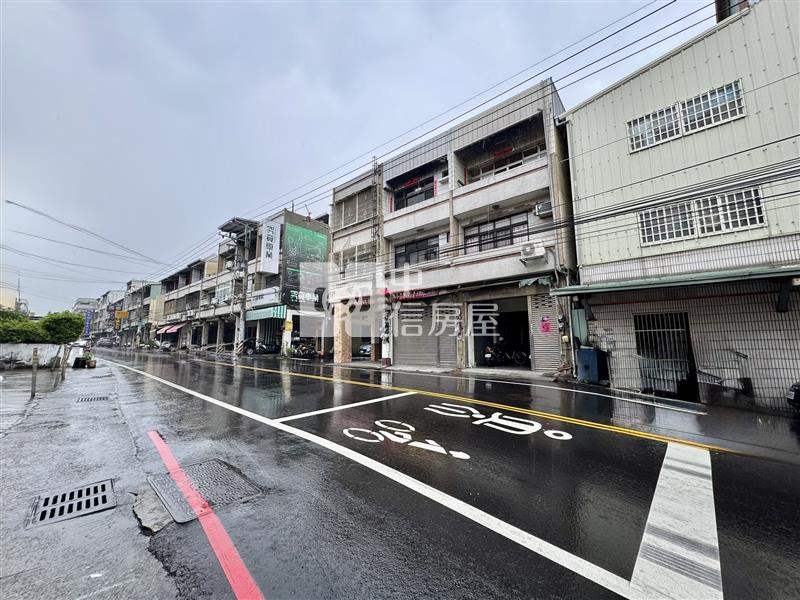 成功國中臨12米路孝親房金透店房屋室內格局與周邊環境