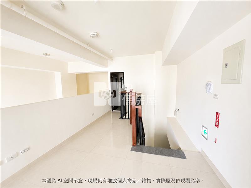 高醫旁超稀有鑽石金店面-郡都當代 S17房屋室內格局與周邊環境