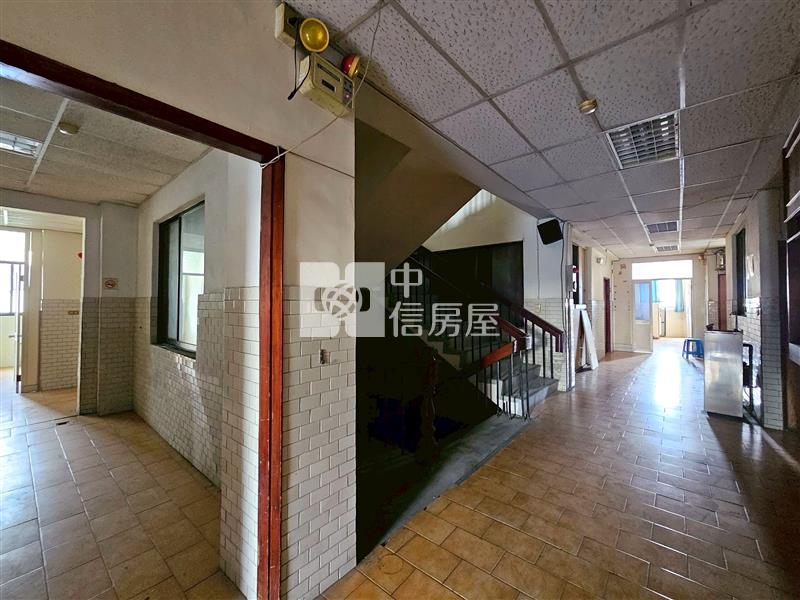 埔里大地坪商業地醫美長照診所無痛接軌房屋室內格局與周邊環境