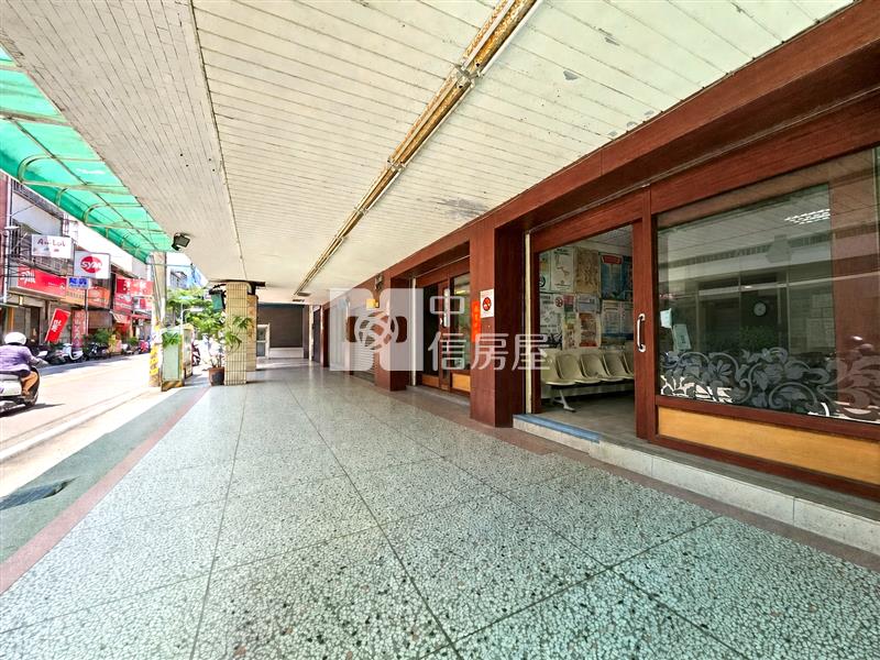 埔里大地坪商業地醫美長照診所無痛接軌房屋室內格局與周邊環境