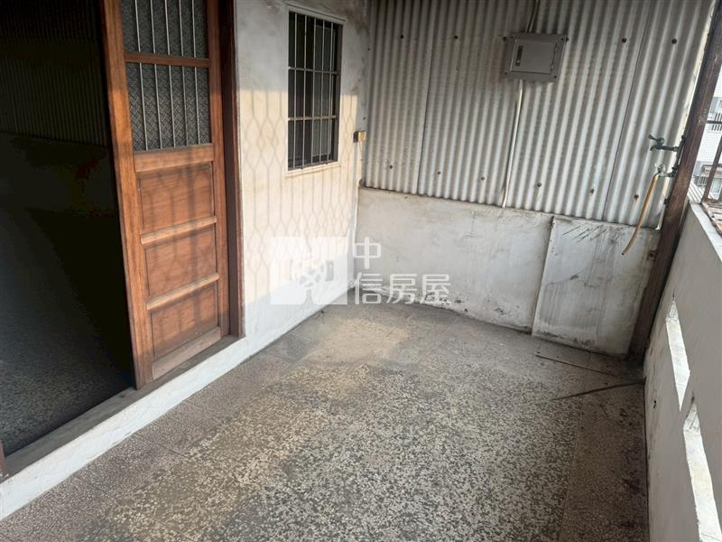 斗六市中心透天房屋室內格局與周邊環境