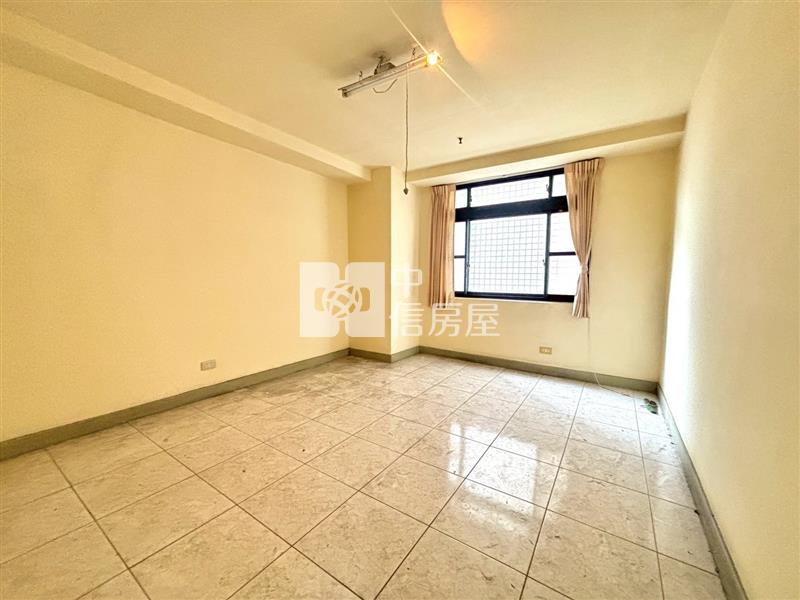 光華國宅前區三房高樓景觀房屋室內格局與周邊環境