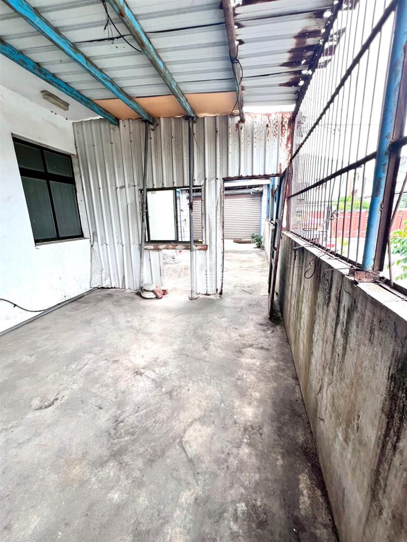 C1-69中華路巷內大面寬建地+屋(專任)房屋室內格局與周邊環境