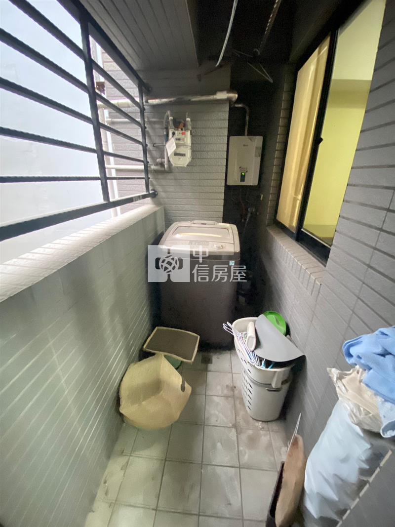 崇倫國中震後三房美屋房屋室內格局與周邊環境
