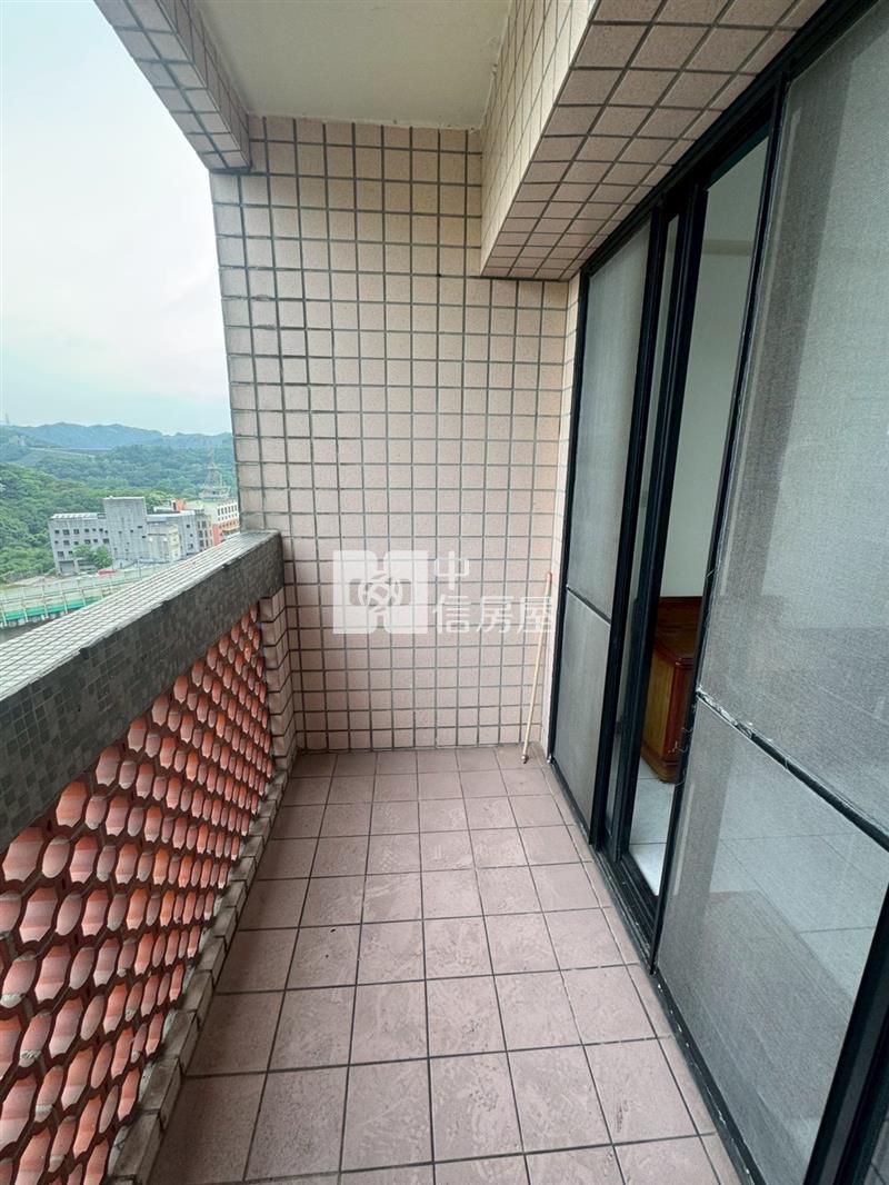 003龍邸中國房屋室內格局與周邊環境