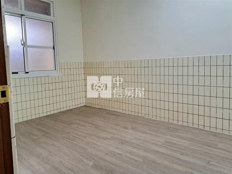 斗六市正環邊稀有平房房屋室內格局與周邊環境