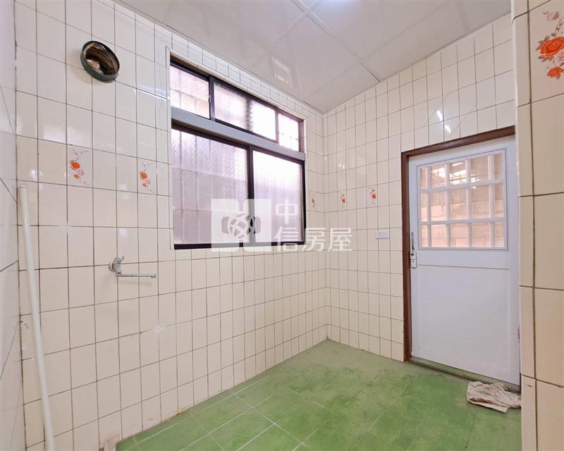 斗六市正環邊稀有平房房屋室內格局與周邊環境