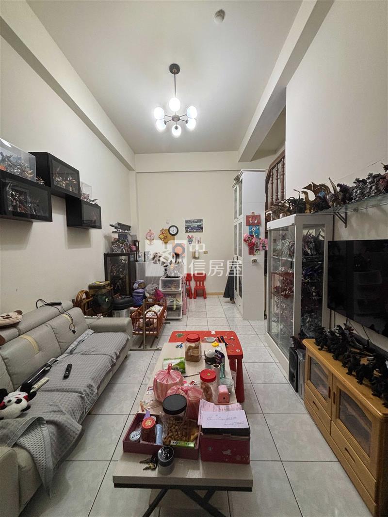 溫馨華夏 四房房屋室內格局與周邊環境