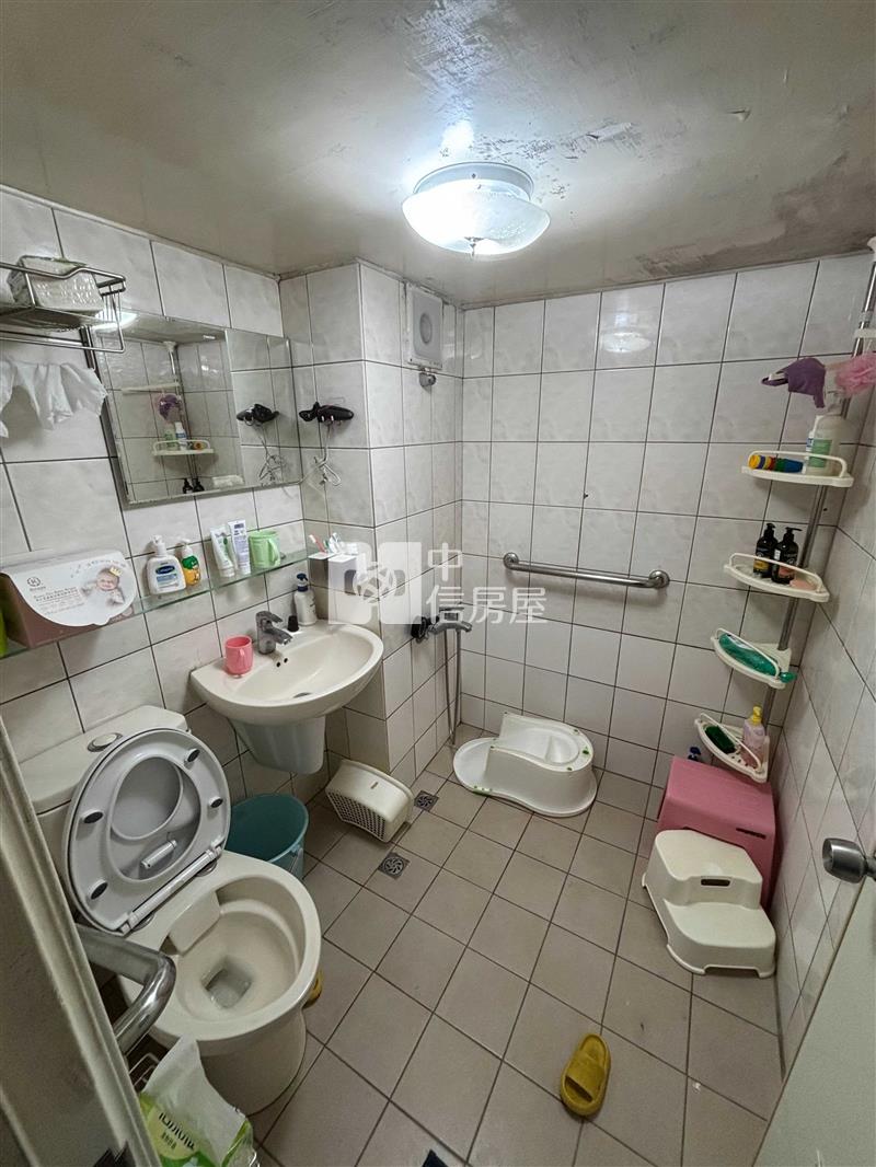 溫馨華夏 四房房屋室內格局與周邊環境