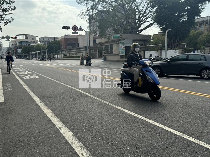 成大南一中育樂商圈套房房屋室內格局與周邊環境