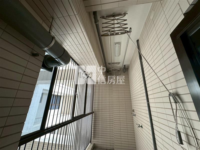 隆聖和風2+1房平面車位房屋室內格局與周邊環境