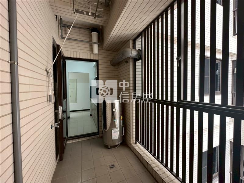 隆聖和風2+1房平面車位房屋室內格局與周邊環境