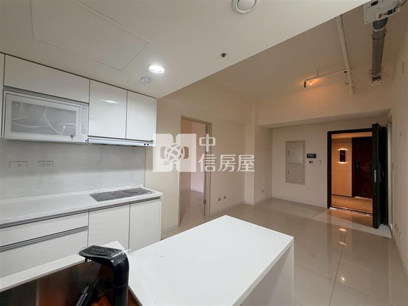 (市政1號院)七期市政1號院二房車位幸福捷運美宅房屋室內格局與周邊環境