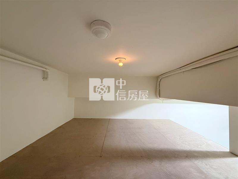里山鑽全新裝潢兩房平車房屋室內格局與周邊環境
