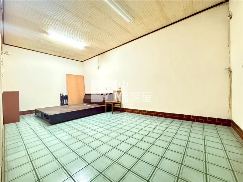 清水中山商圈前後臨路懷舊透天房屋室內格局與周邊環境