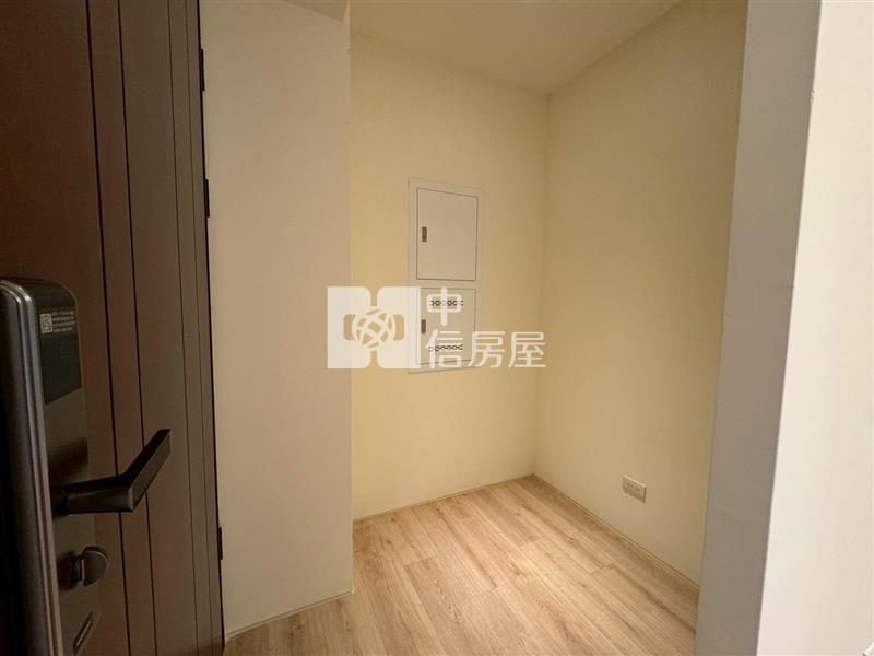 新光特區陞霖執美高樓層兩房平車房屋室內格局與周邊環境