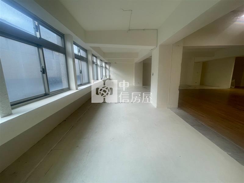●愛一路電梯商辦房屋室內格局與周邊環境