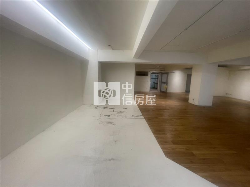 ●愛一路電梯商辦房屋室內格局與周邊環境