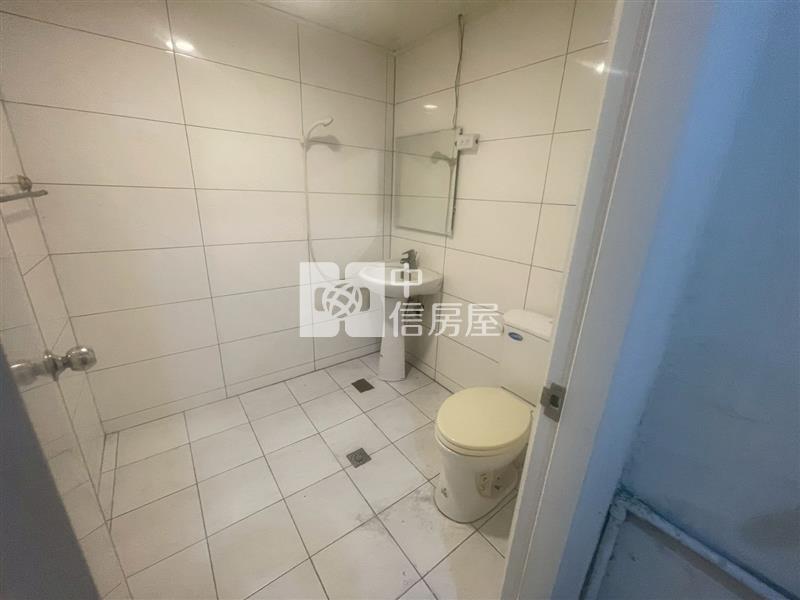 ●愛一路電梯商辦房屋室內格局與周邊環境