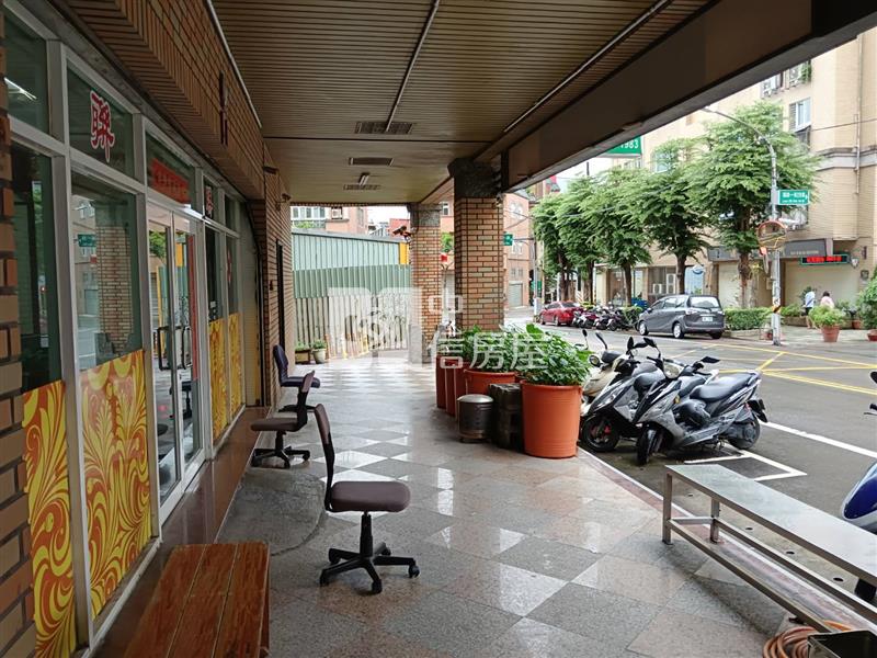 【奔馳】蘆竹區福祿一街店面房屋室內格局與周邊環境