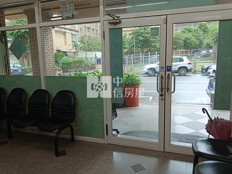 【奔馳】蘆竹區福祿一街店面房屋室內格局與周邊環境
