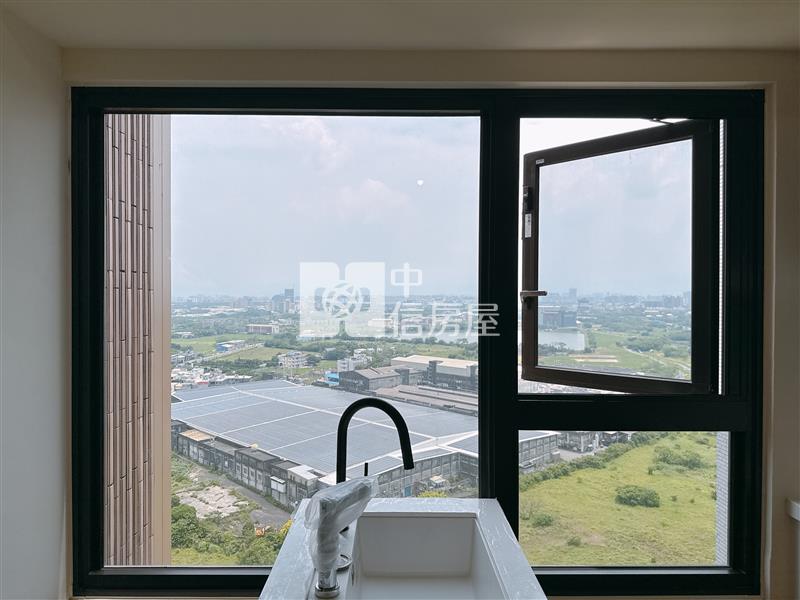 【安家】A18高鐵美術水公園次頂樓景觀2房車房屋室內格局與周邊環境