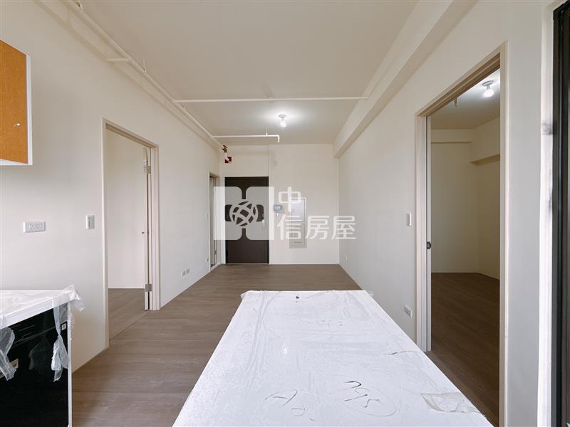 【安家】A18高鐵美術水公園次頂樓景觀2房車房屋室內格局與周邊環境