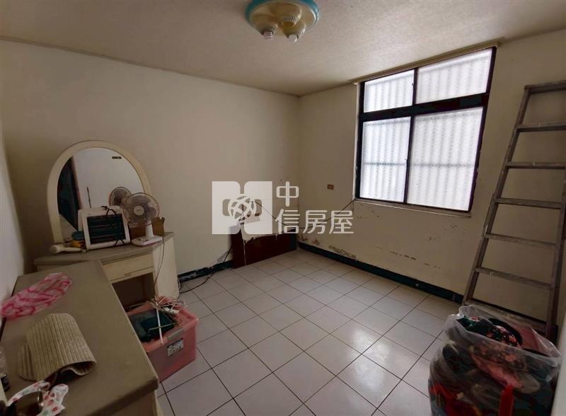八德重劃區稀有孝親房透天房屋室內格局與周邊環境