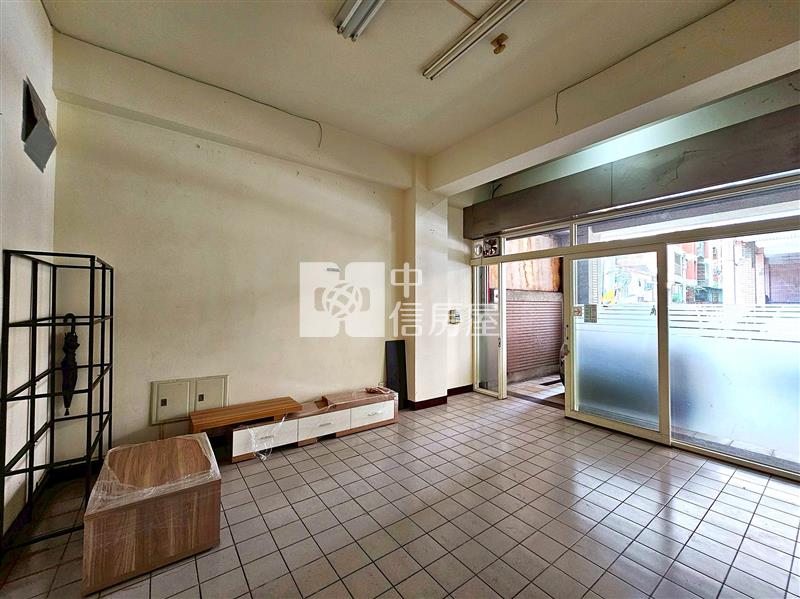 興安昌平商圈金透店房屋室內格局與周邊環境